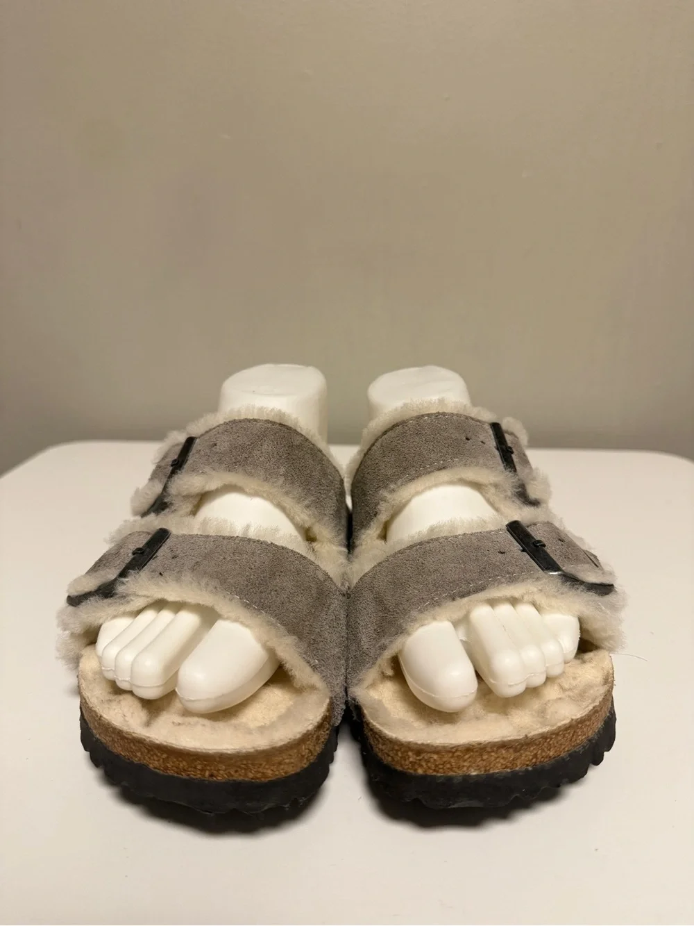 Birkenstock Arizona Shearling Suede Leather Stone Coin Women’s EU 39 US 8-8.5